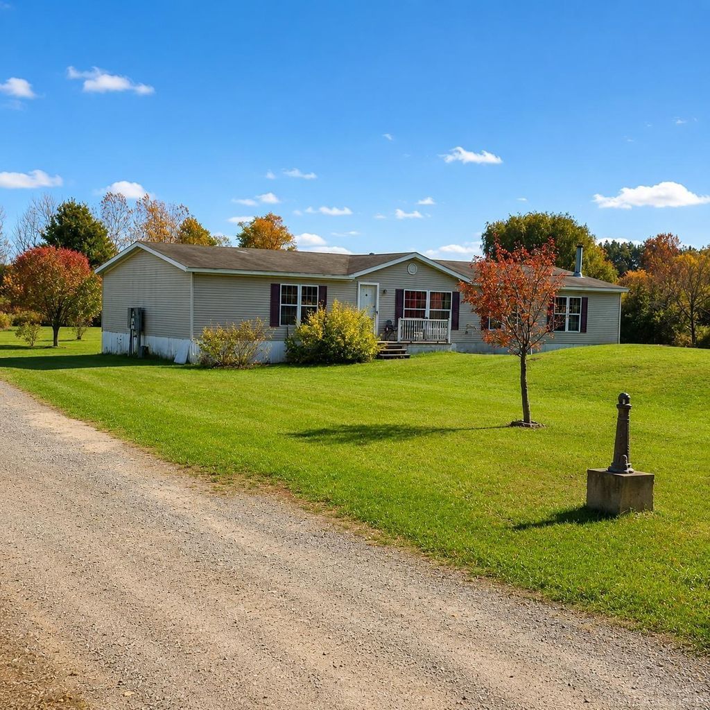 6524 N 96th Ave, Pentwater township