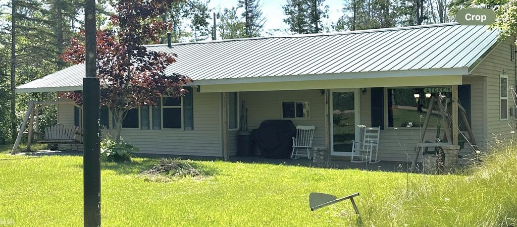 16865 Grace Harbor Rd, Millersburg village