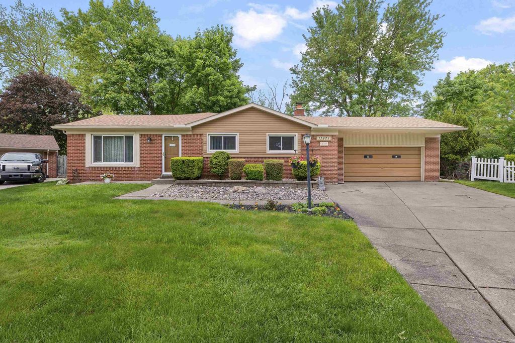11971 Fairview Dr, Sterling Heights city