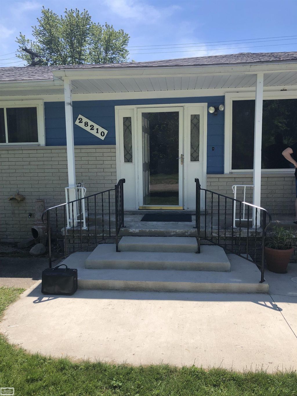 28210 Vandy St, Harrison charter township