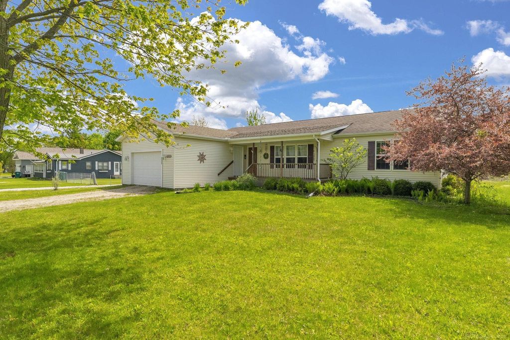 7400 Woodbine Rd, Worth township