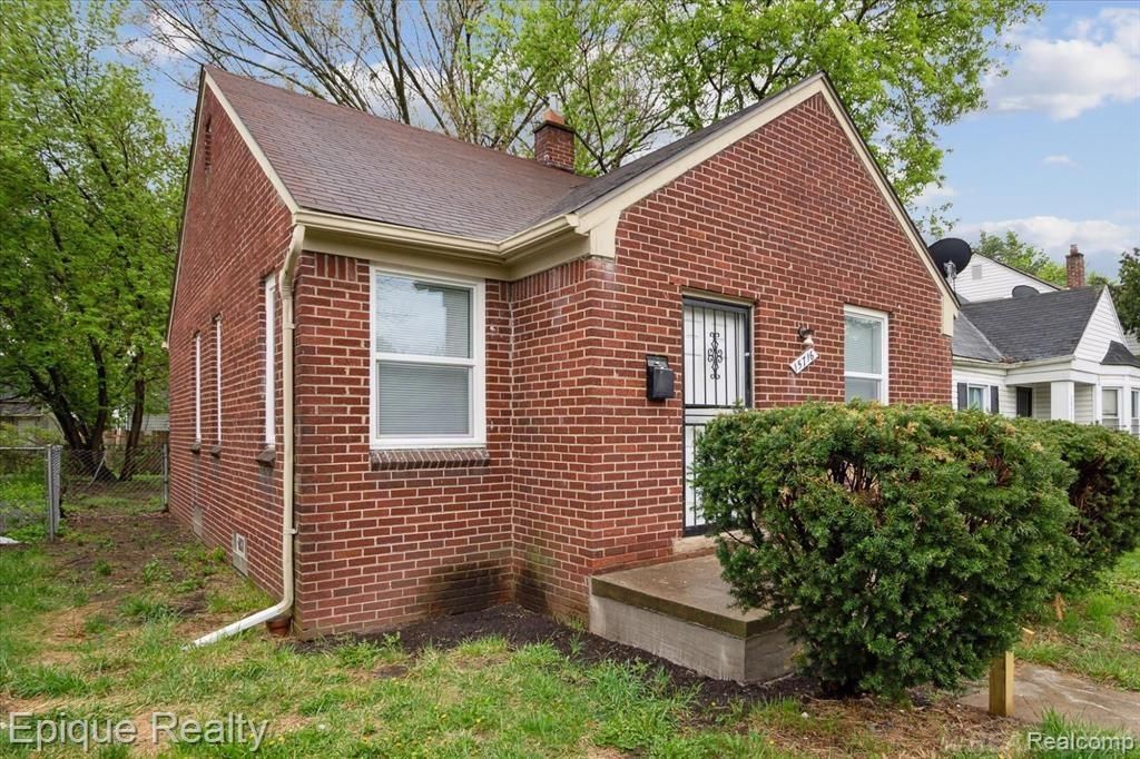 15716 Patton St, Detroit city