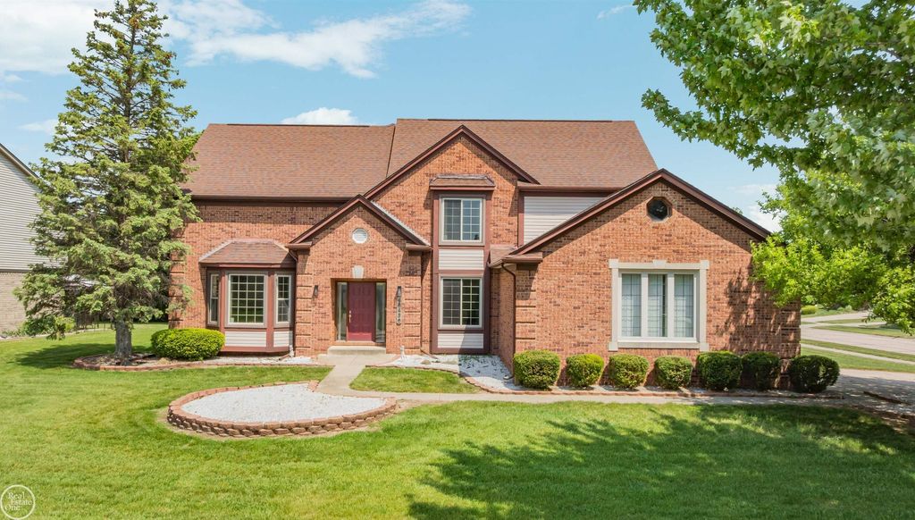 48430 Montelepre Dr, Shelby charter township