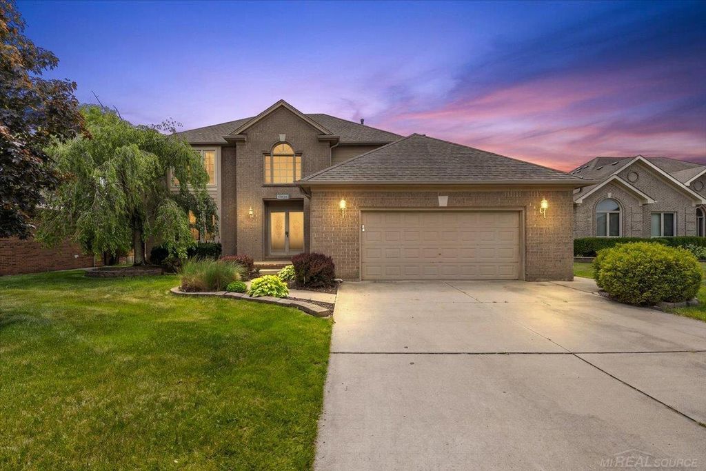 17836 Nick Dr, Macomb township