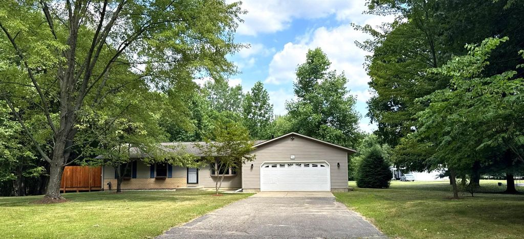 8549 Oakside St, Portage city