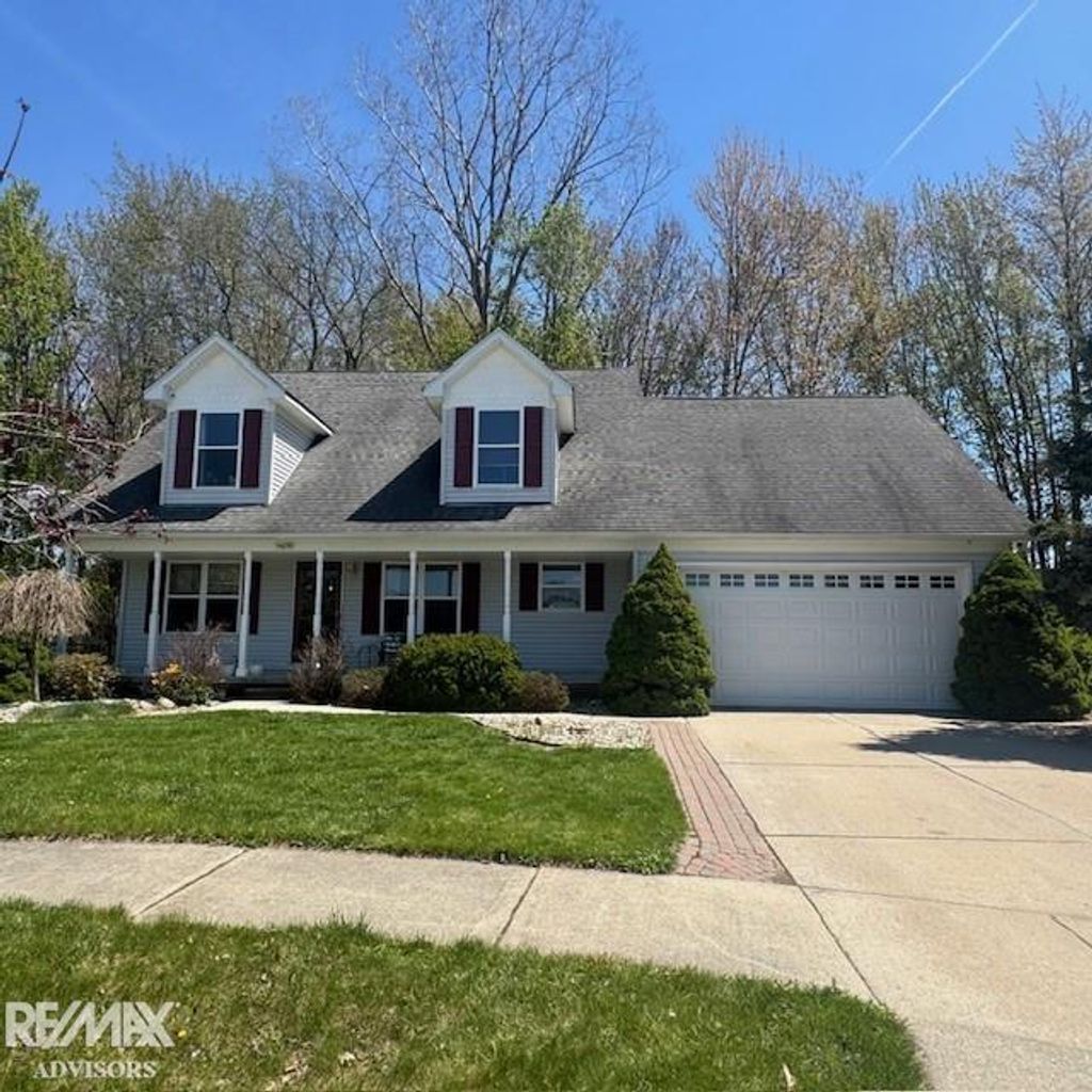 54690 Beacon Cove Cir, New Baltimore city