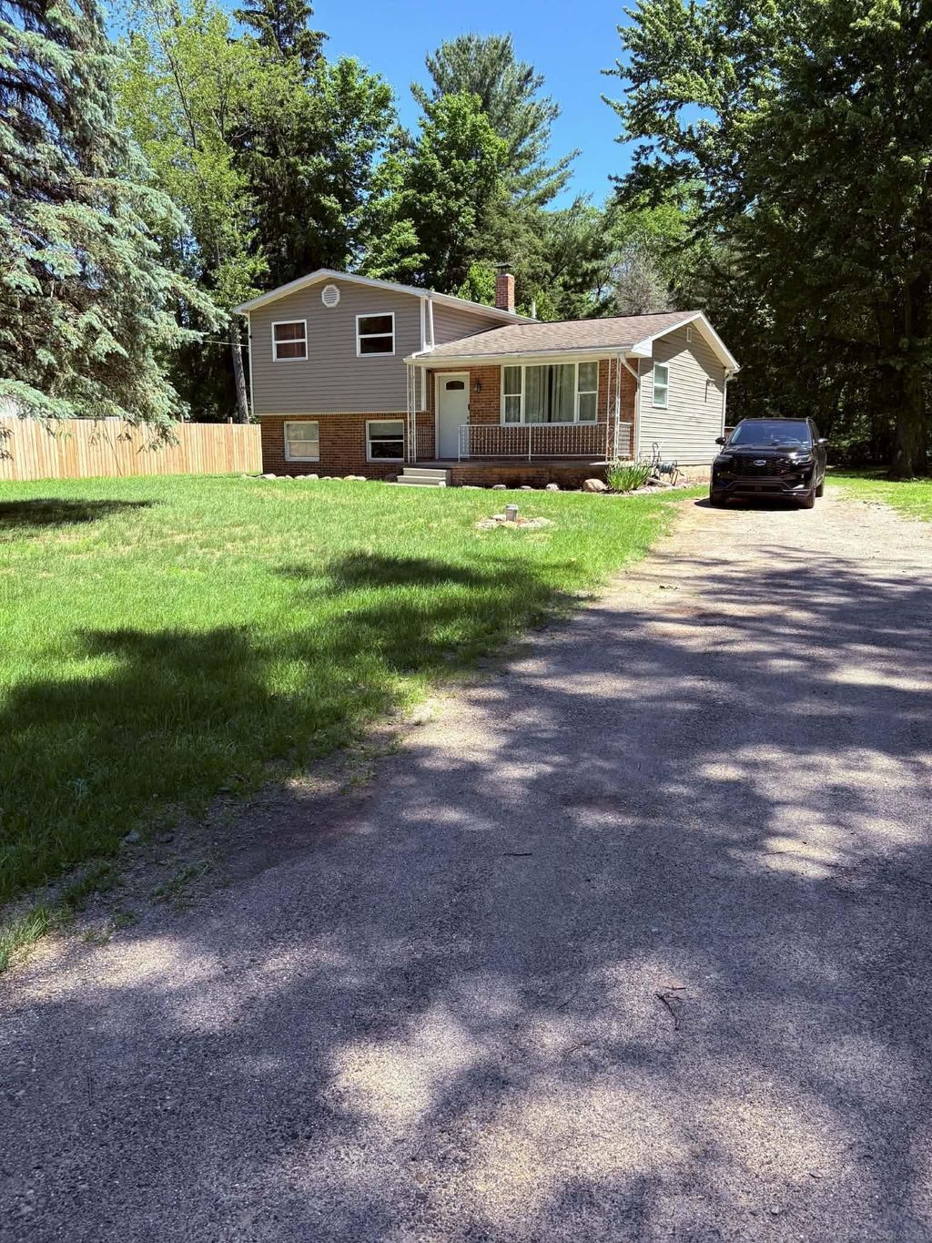 8181 Bray  Rd, Arbela township