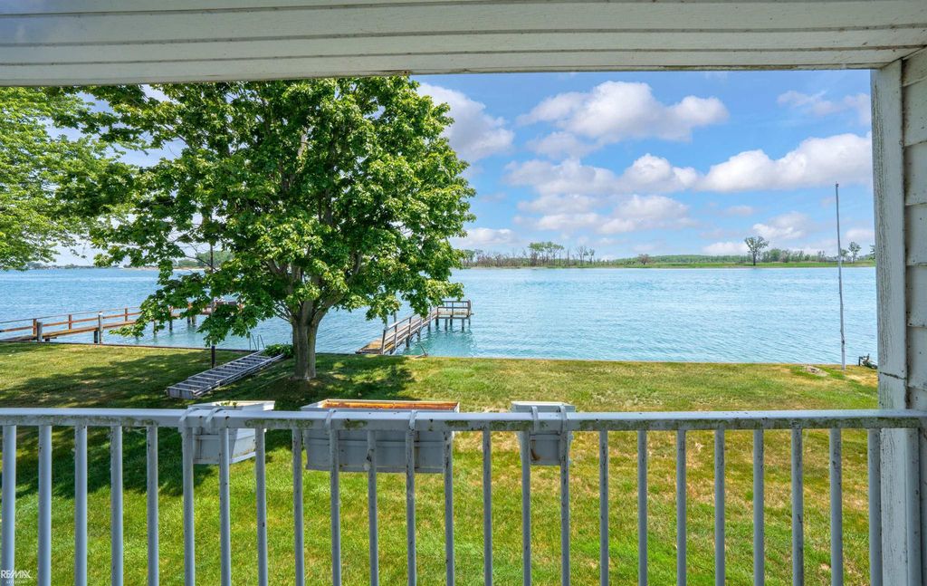 8563 South Channel Dr, Clay township
