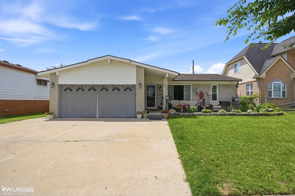 3824 Dawson Dr, Warren city
