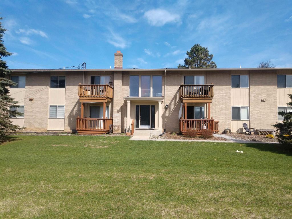 2911 Seymour Lake Rd, Oxford