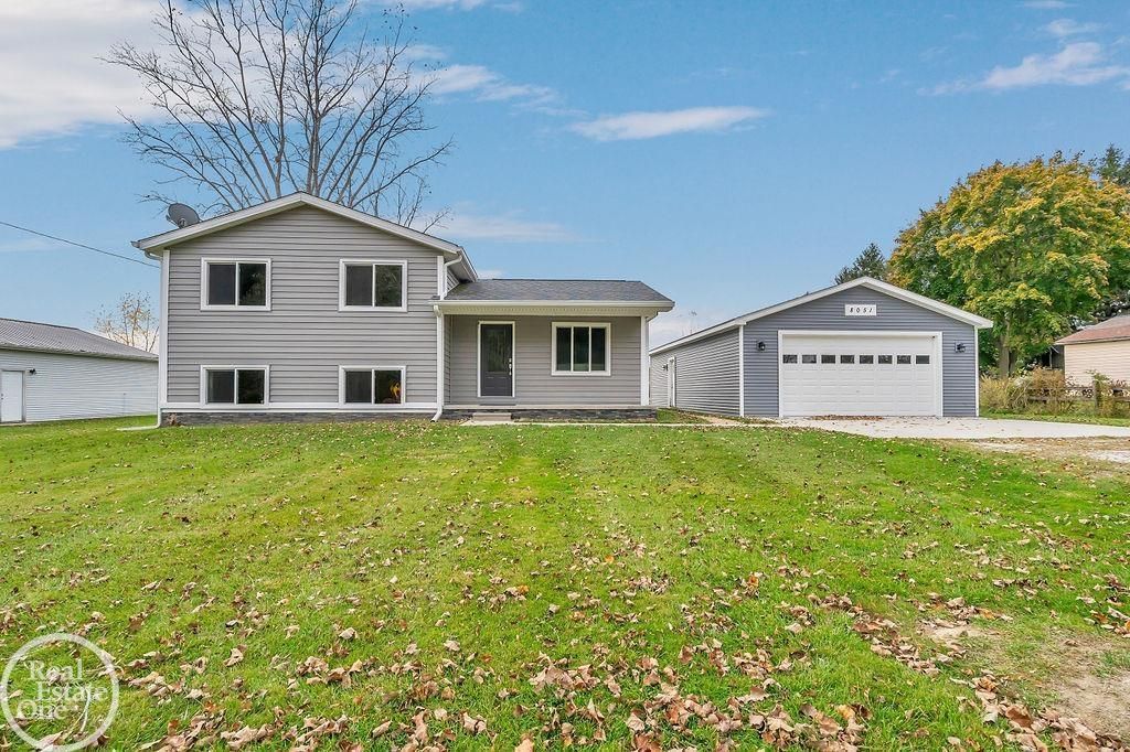 8051 Logana Rd, Greenwood township