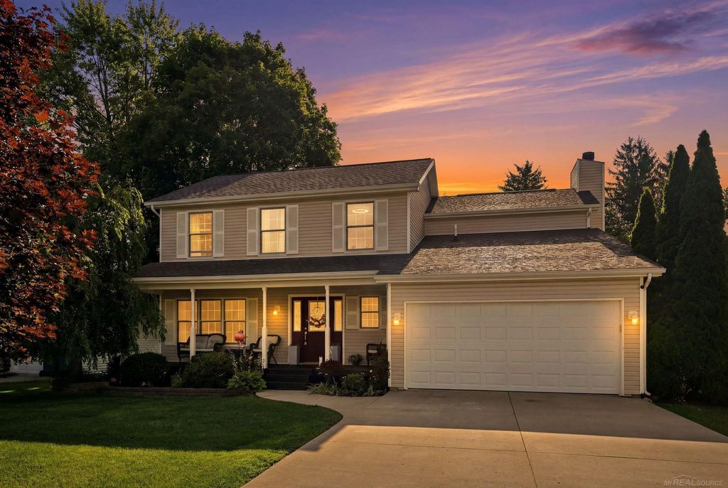 58748 Ruth Jean St, Washington township