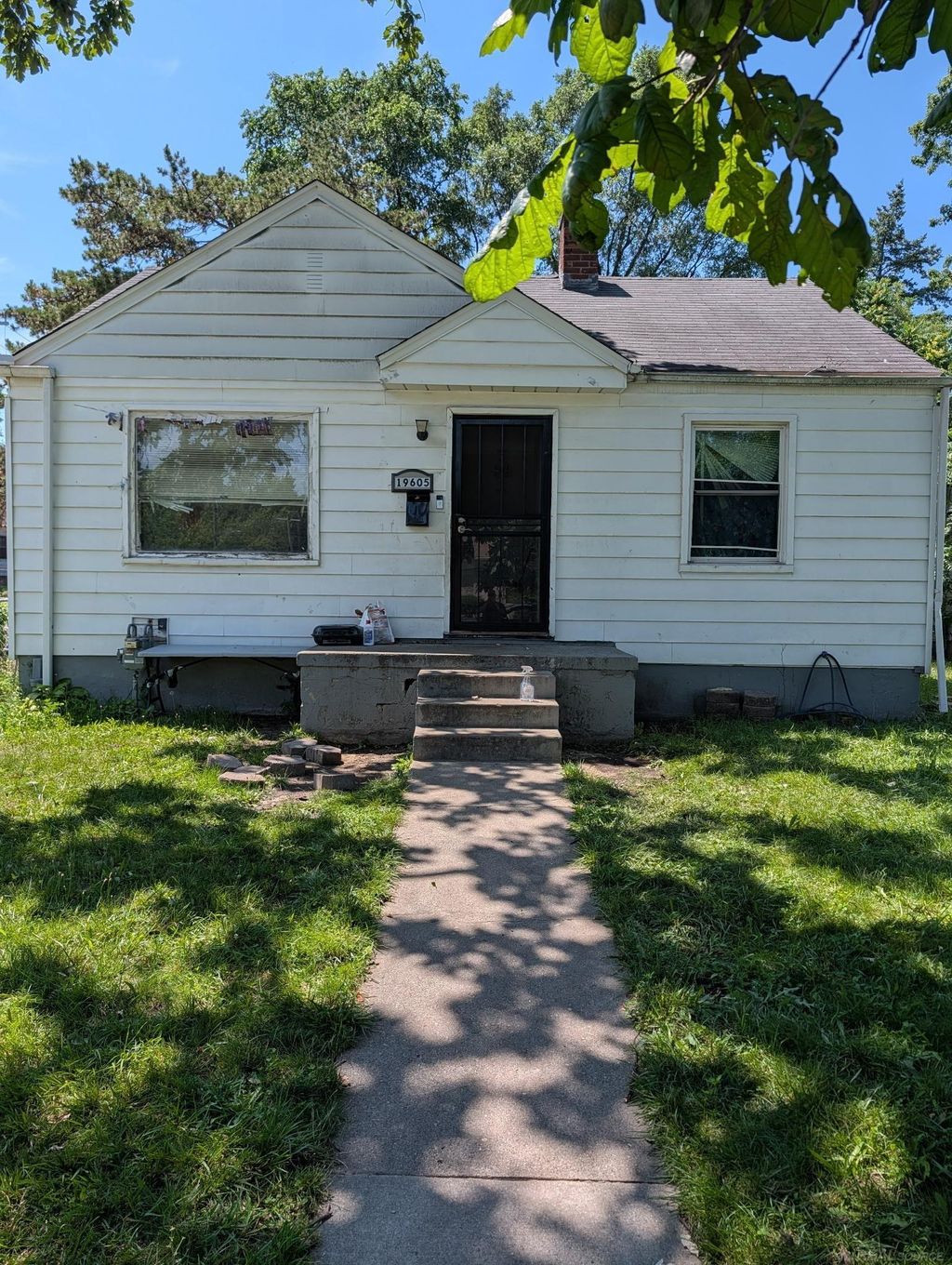 19605 Justine St, Detroit city