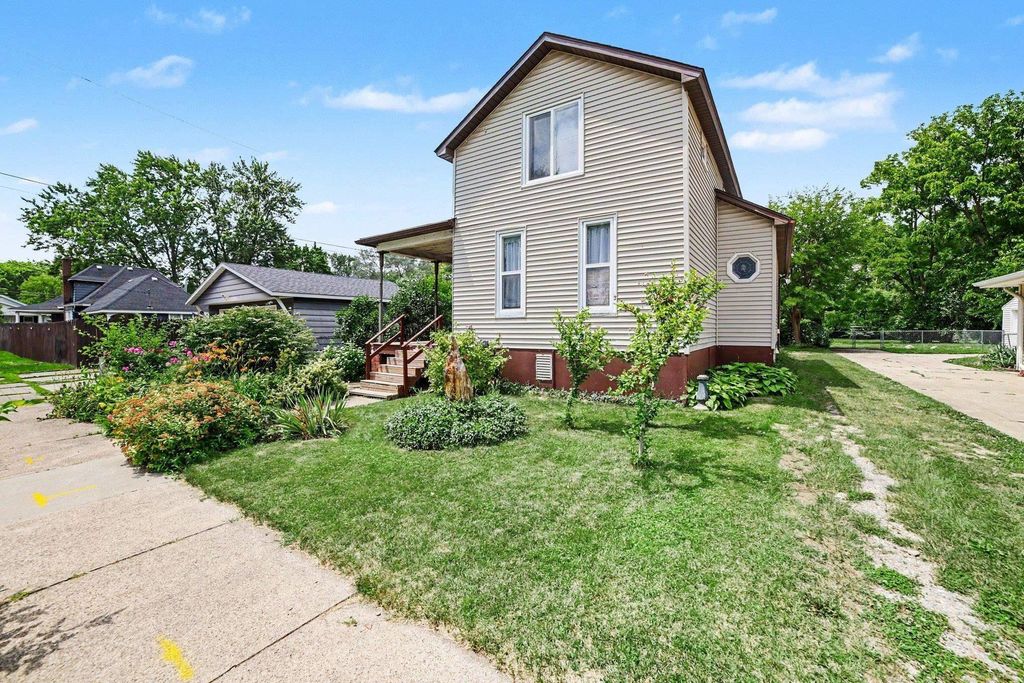 817 Wright St, Saginaw city