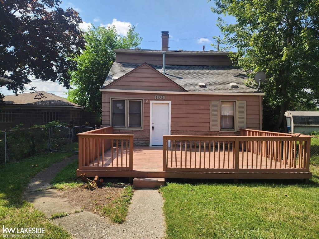 8158 Westminster Ave, Warren city