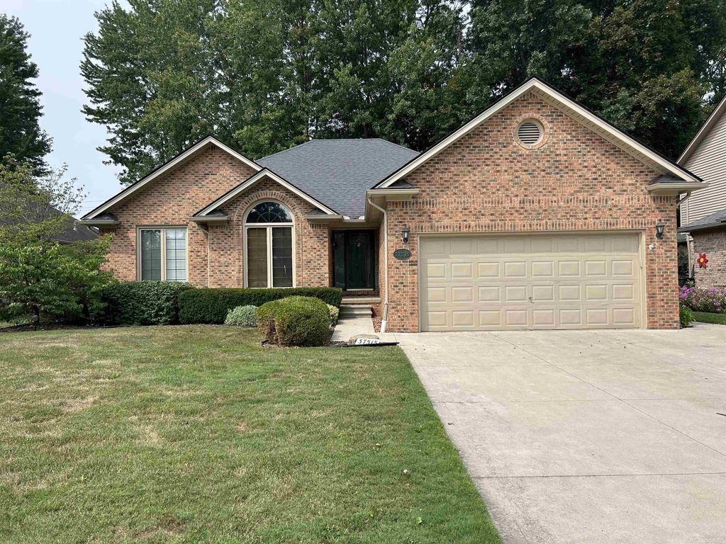 37515 Hanson Dr, Sterling Heights city