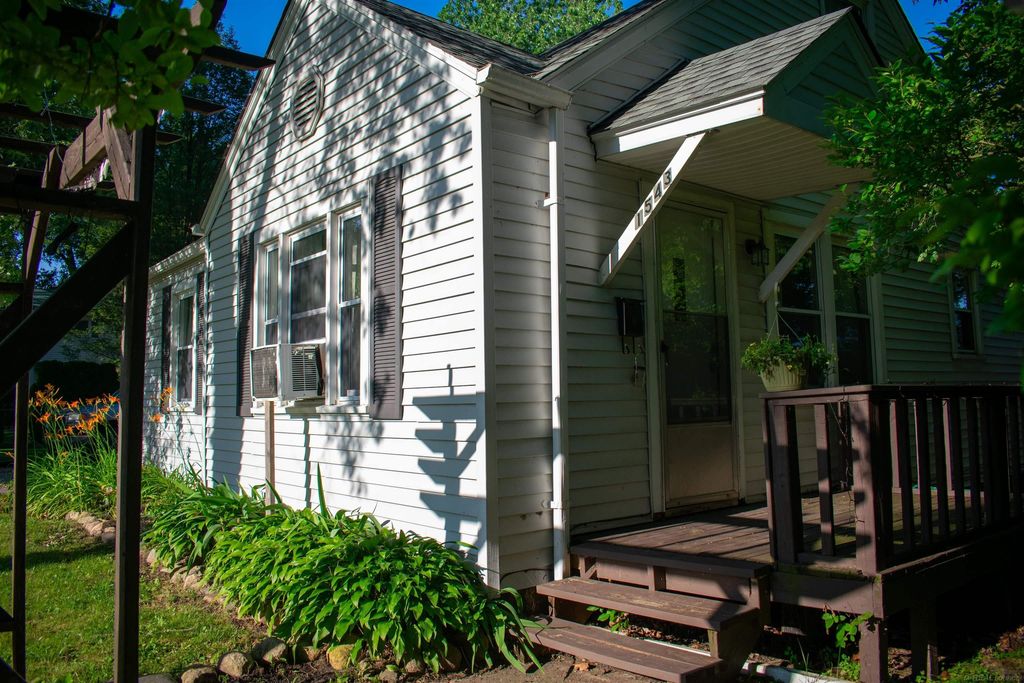 1543 Goffe St, St. Clair city