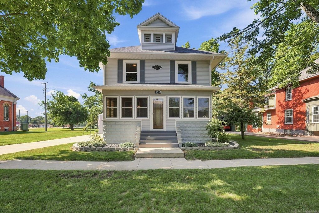 8357 Van Aiken St, Ida township