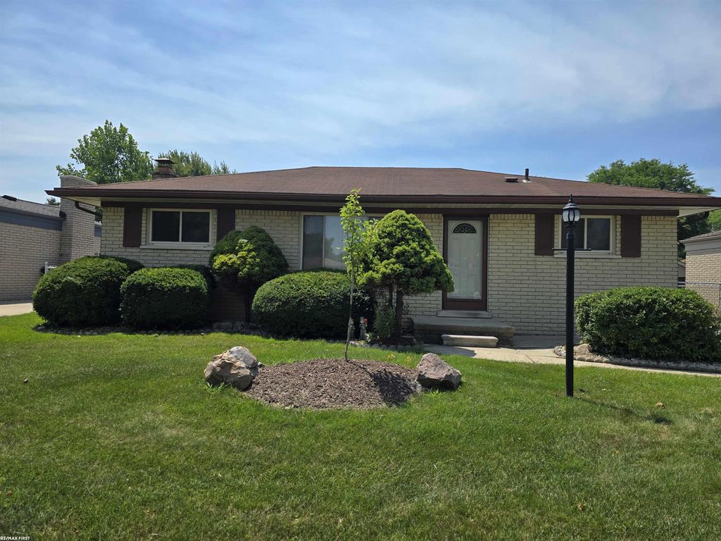 14968 Clemson Dr, Sterling Heights city