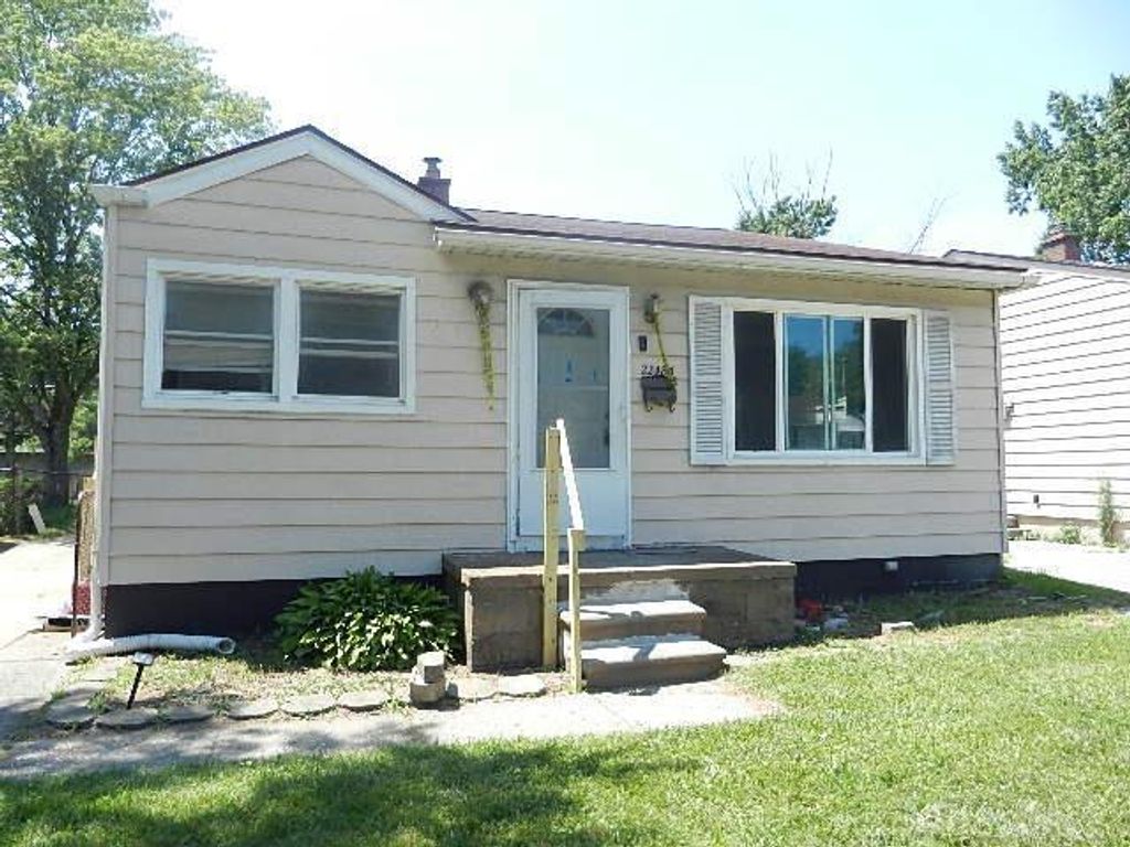 22485 Hillock Ave, Warren city