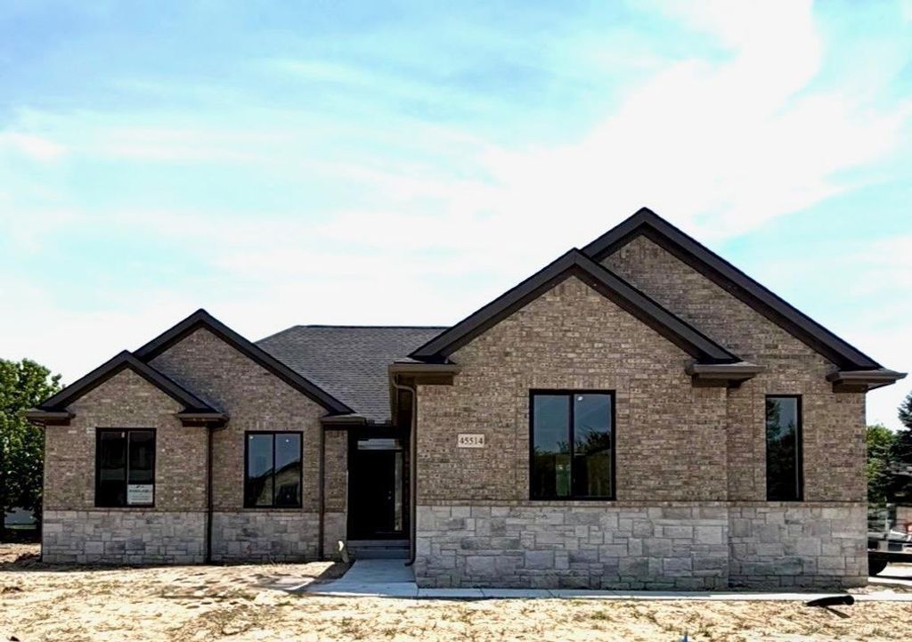 45514 Gable Dr, Macomb township