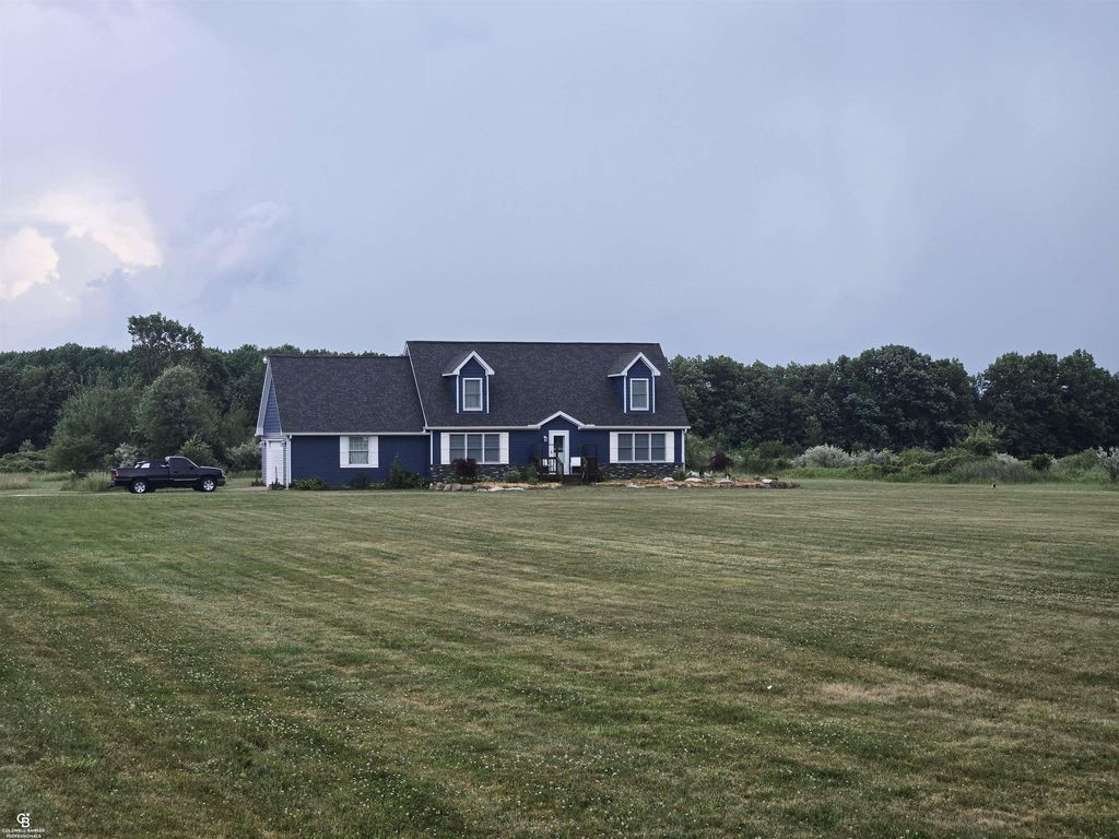 5350 Emmett Rd, Emmett township