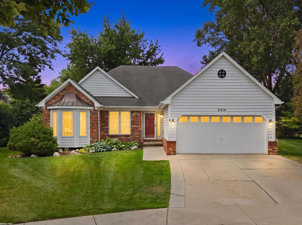 2514 Portobello Dr, Troy city