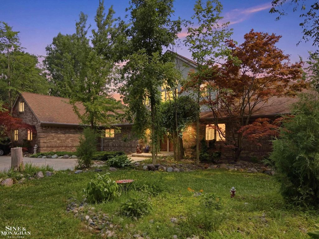29988 Armada Ridge Road Rd, Richmond township