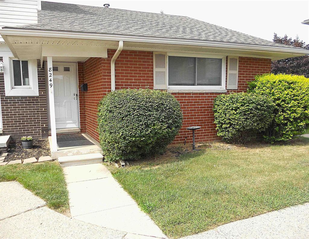 8249 Dartmouth Ave, Warren city