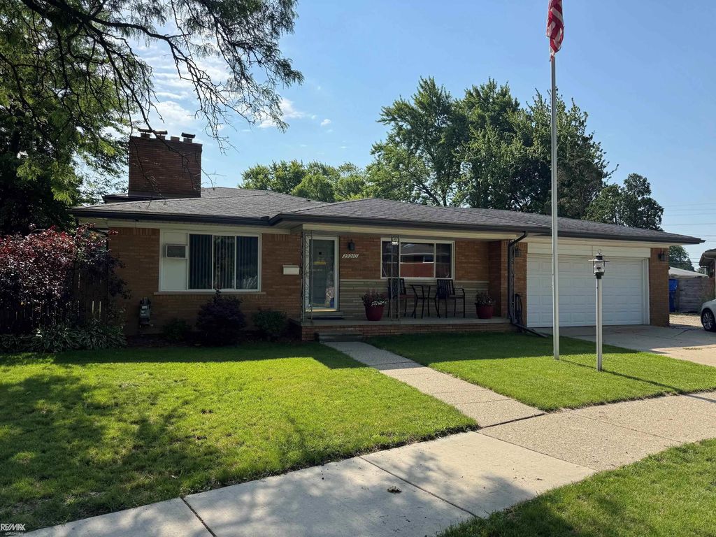 29210 Geraldine Ct, Warren city