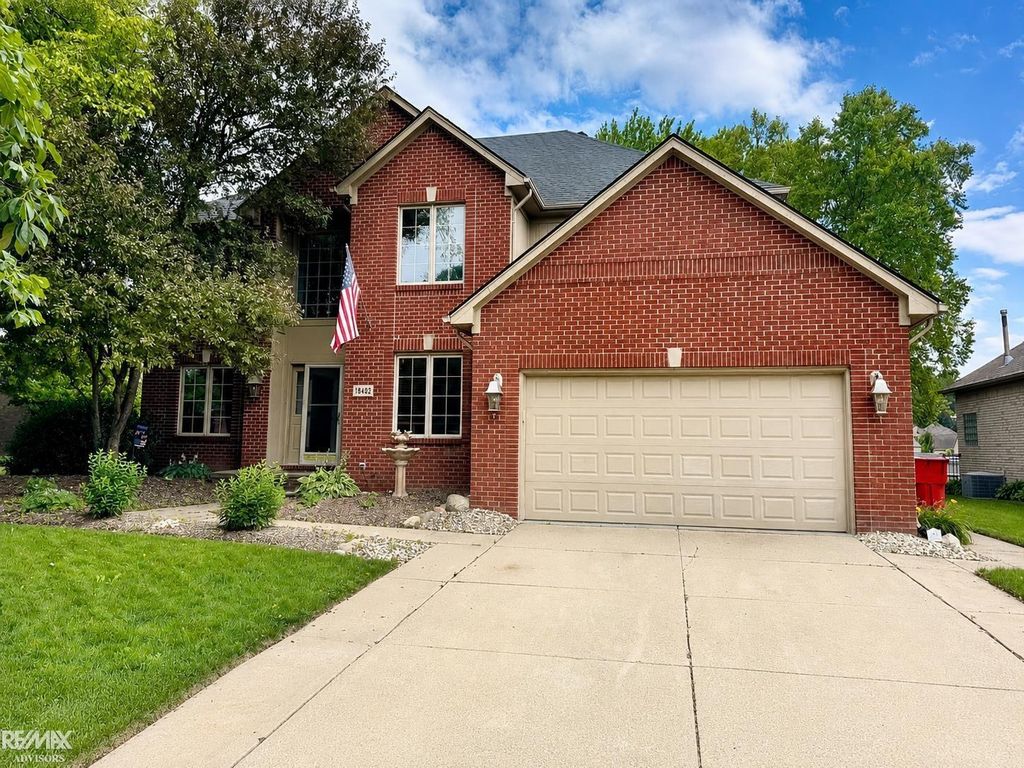 18402 Sumpter Forest Dr, Macomb township