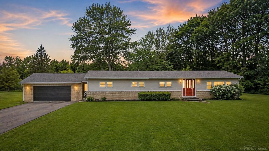 69455 Hicks Rd, Armada township