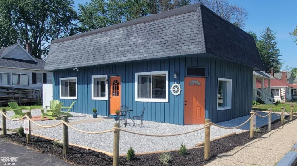 1401 Saint Clair Blvd, Algonac city