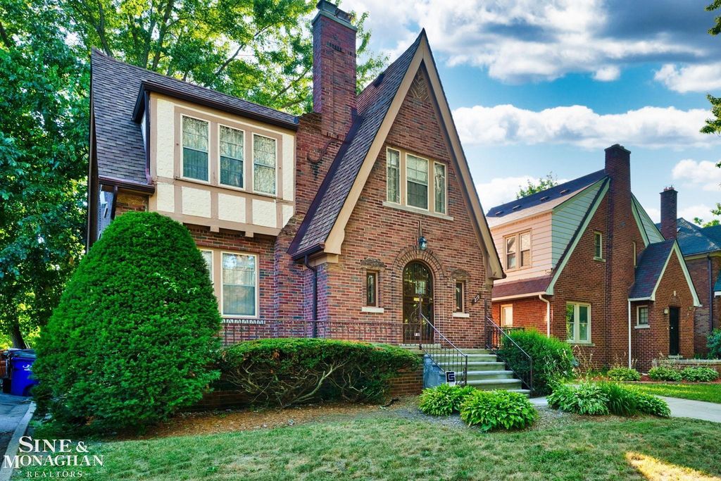 219 Lakewood St, Detroit city