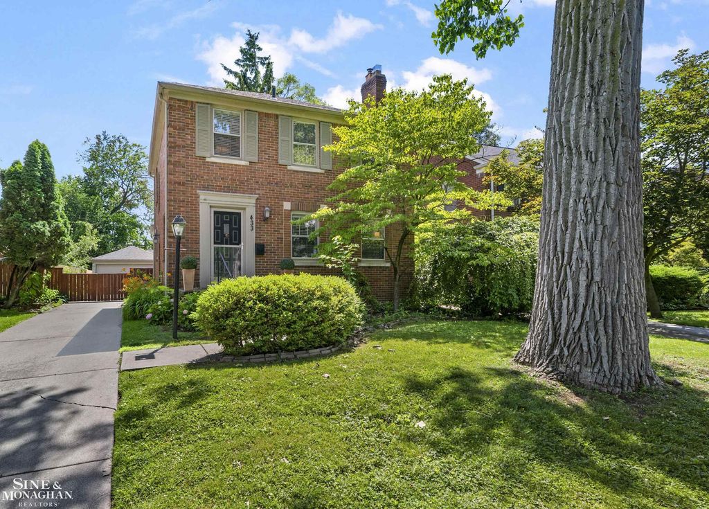 433 Maison Rd, Grosse Pointe Farms city