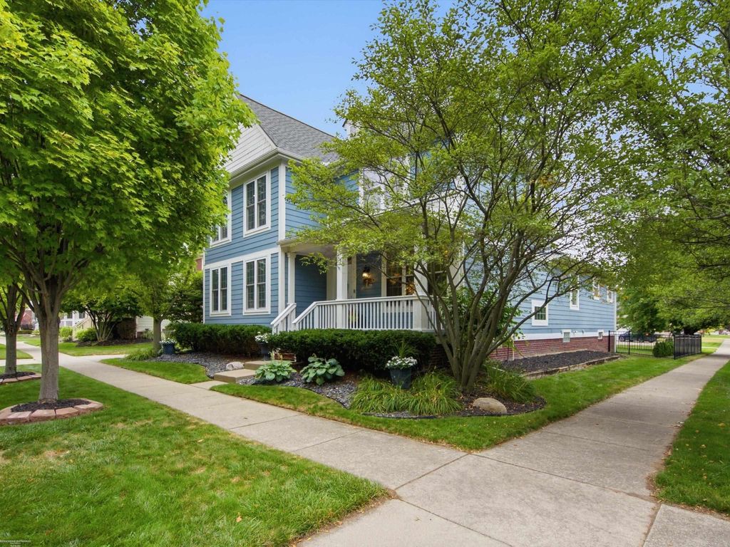49158 Golden Park Dr, Shelby charter township