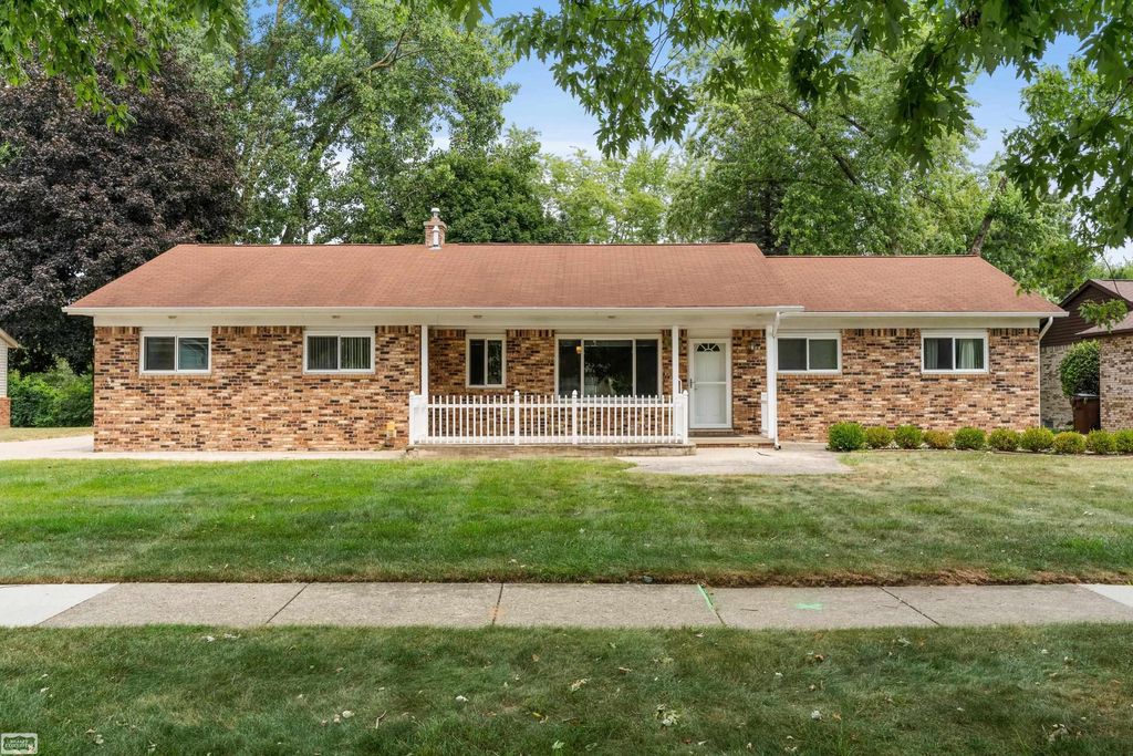 13147 Independence Ave, Shelby charter township