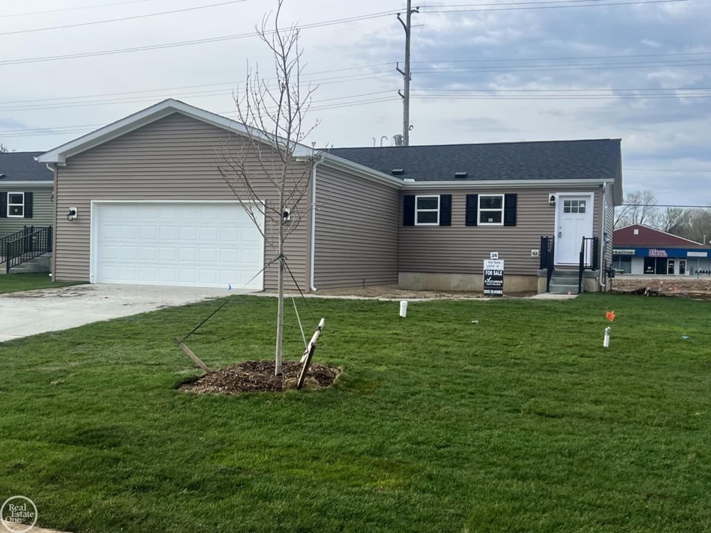 4231 Sugar Maple Run, Flint city