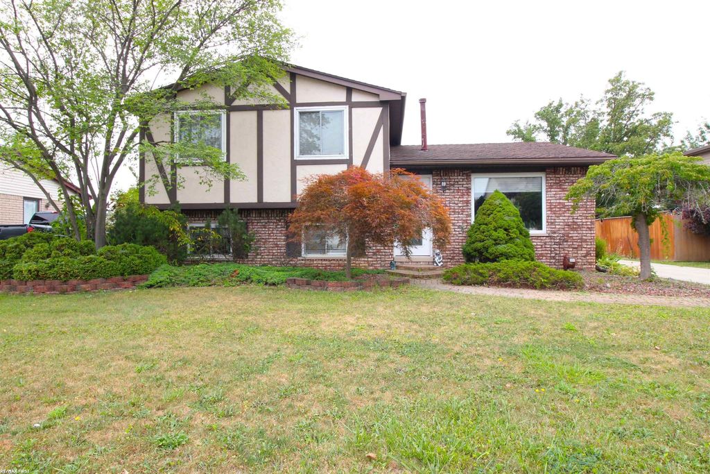 17164 Anita St, Fraser city
