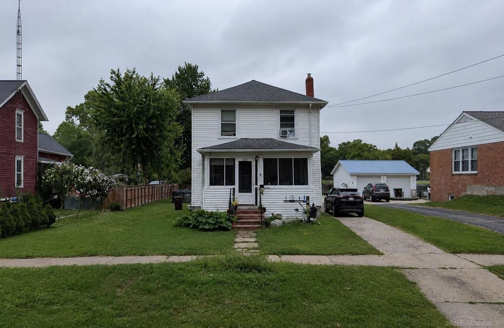 1005 S Superior St, Albion city