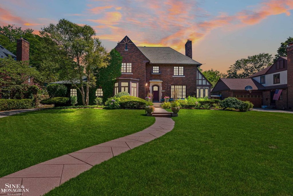 726 Westchester Rd, Grosse Pointe Park city