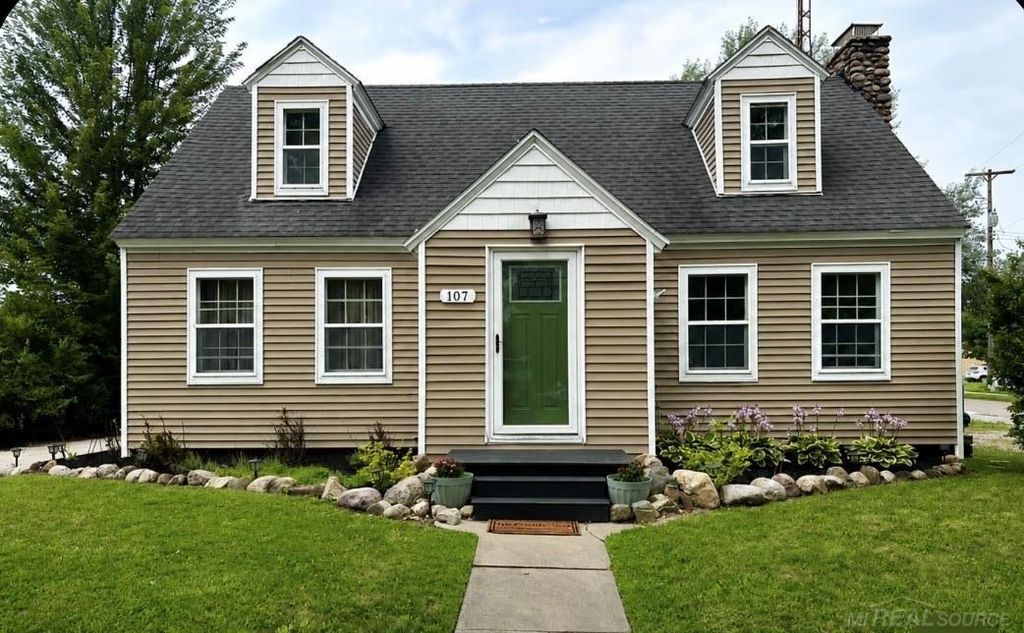 107 N Reinberg Ave, Scottville city