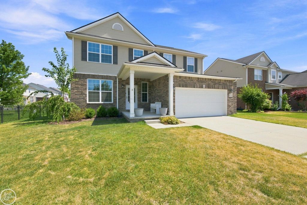 49720 E Central Park, Shelby charter township