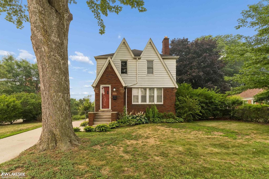 22134 Colony St, St. Clair Shores city