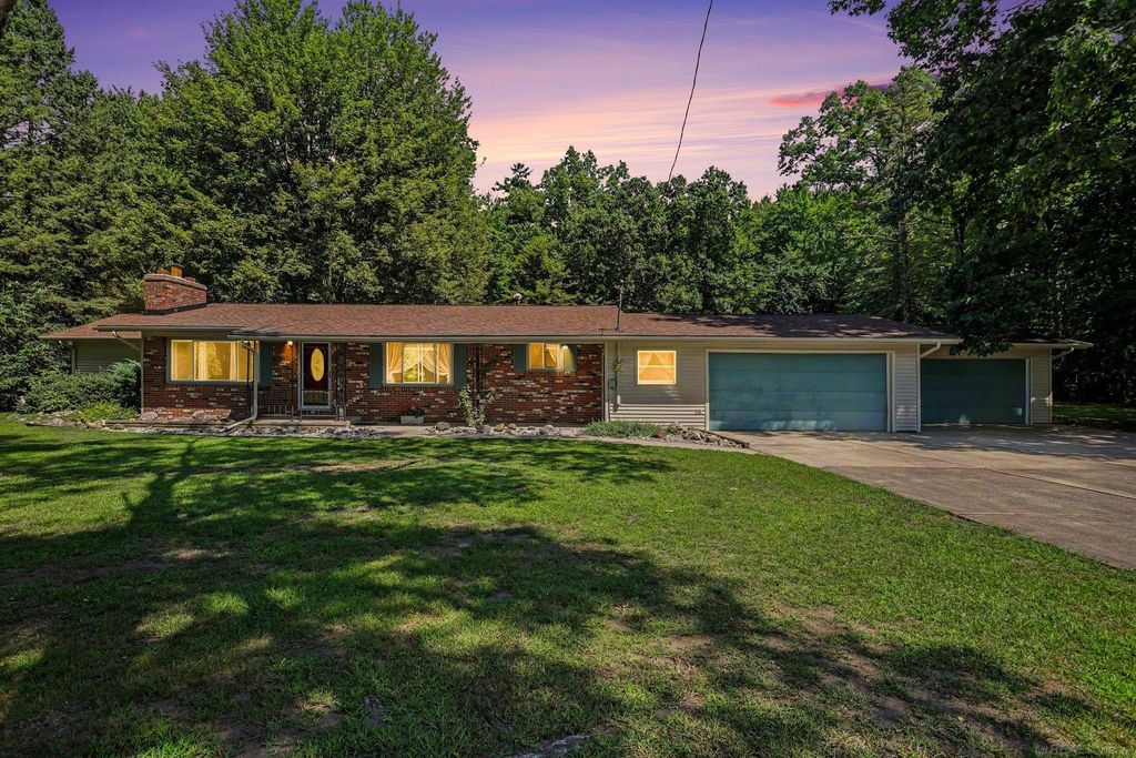 13285 Nichols Rd, Taymouth township