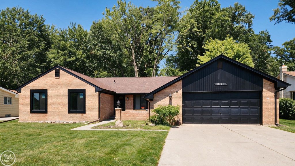 11343 Common Rd, Warren city