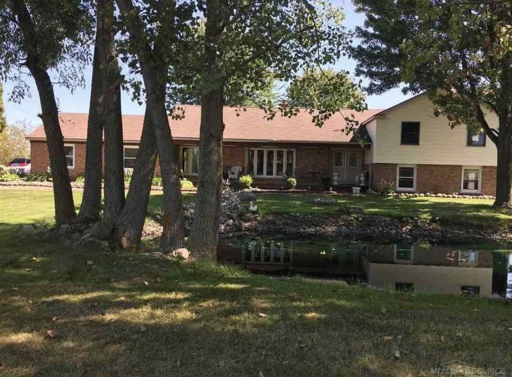 13775 Mesmer Rd, Berlin township
