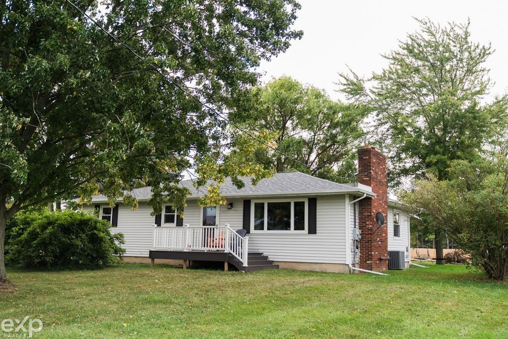 2754 Hayes Rd, Yale city