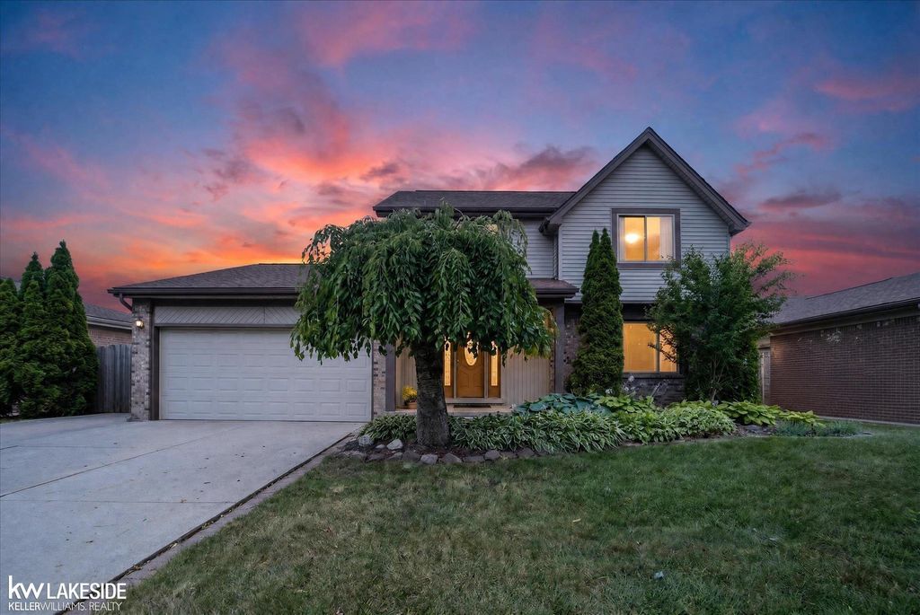 36847 Lodge Dr, Sterling Heights city
