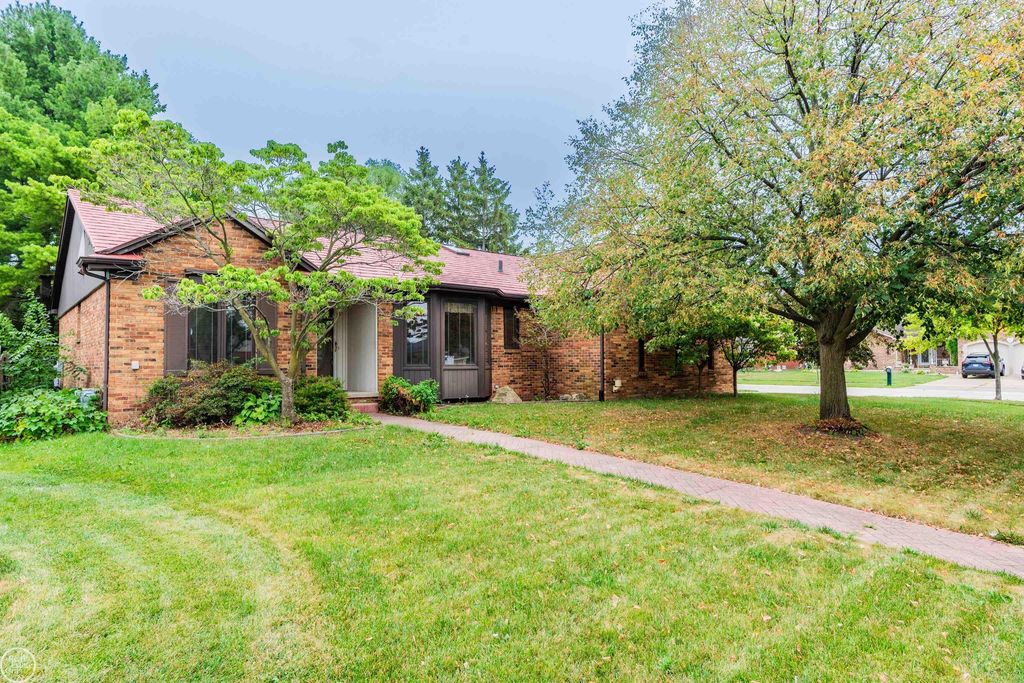 40410 Kinburn Dr, Sterling Heights city